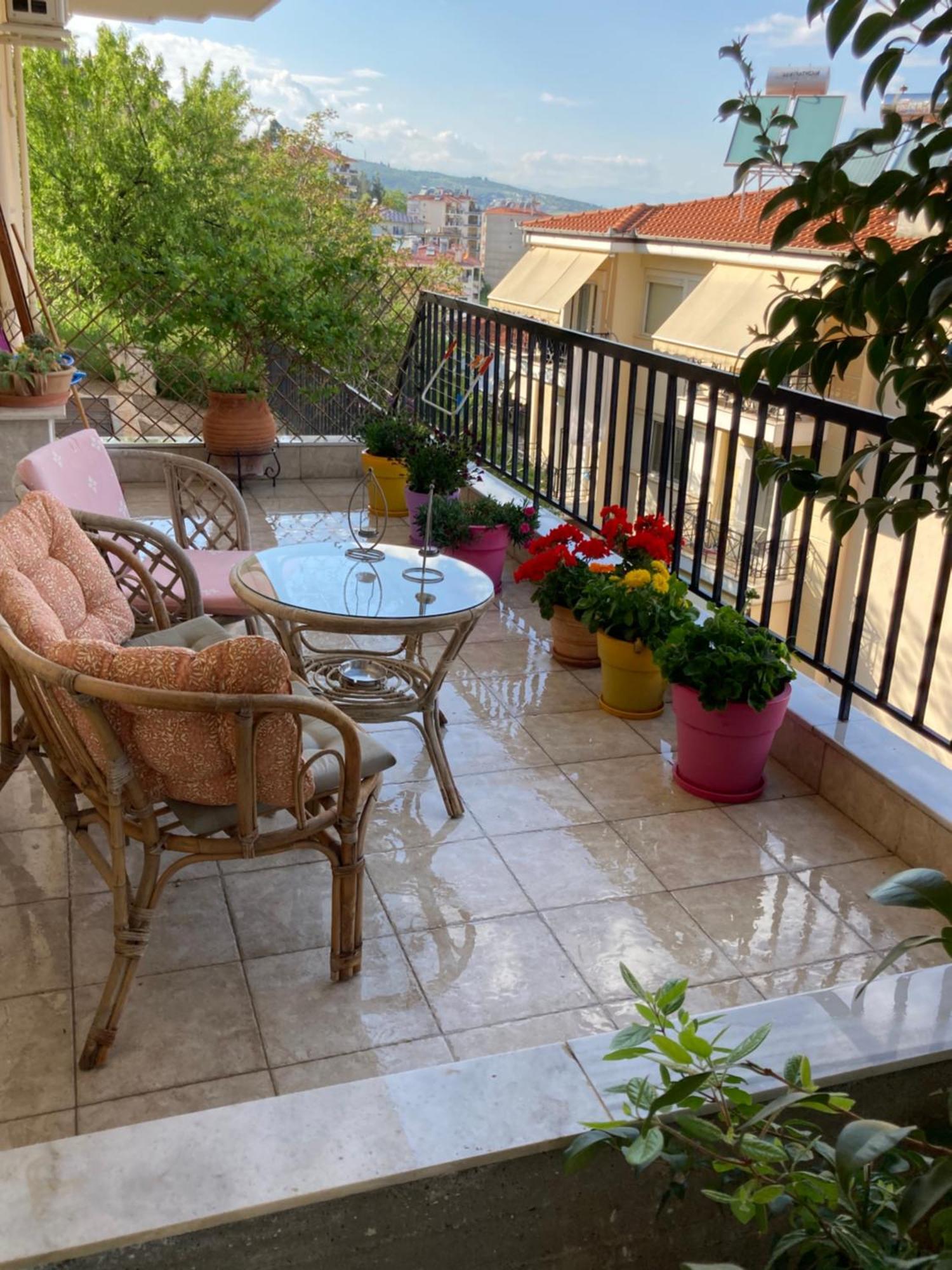 Small Apartment, Great View! Veria  Bagian luar foto