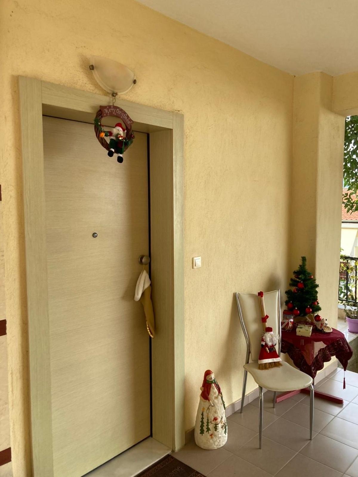 Small Apartment, Great View! Veria  Bagian luar foto